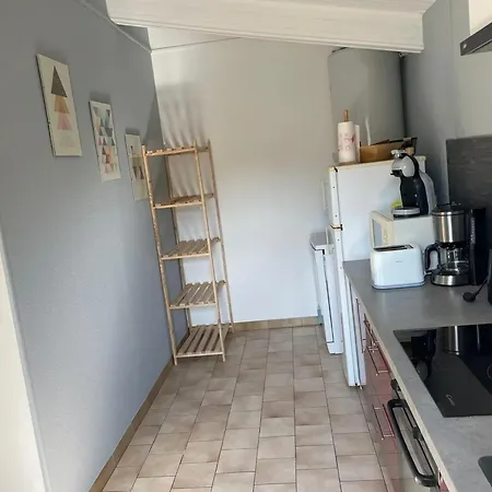 Maison Accueillante Avec Piscine A