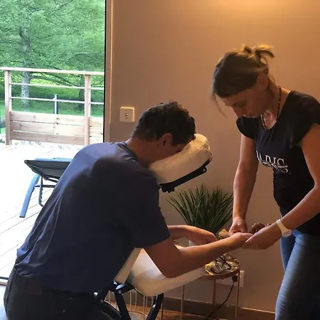 Tatil Evi Maison Accueillante Avec Piscine A Chalandray